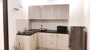 Unclassified image, 5 of 9, button - BluO Studio DLFGolfCourseRoadBalconyLift (Gurugram)