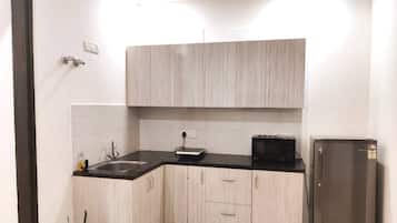 Fridge, oven, toaster, rice cooker