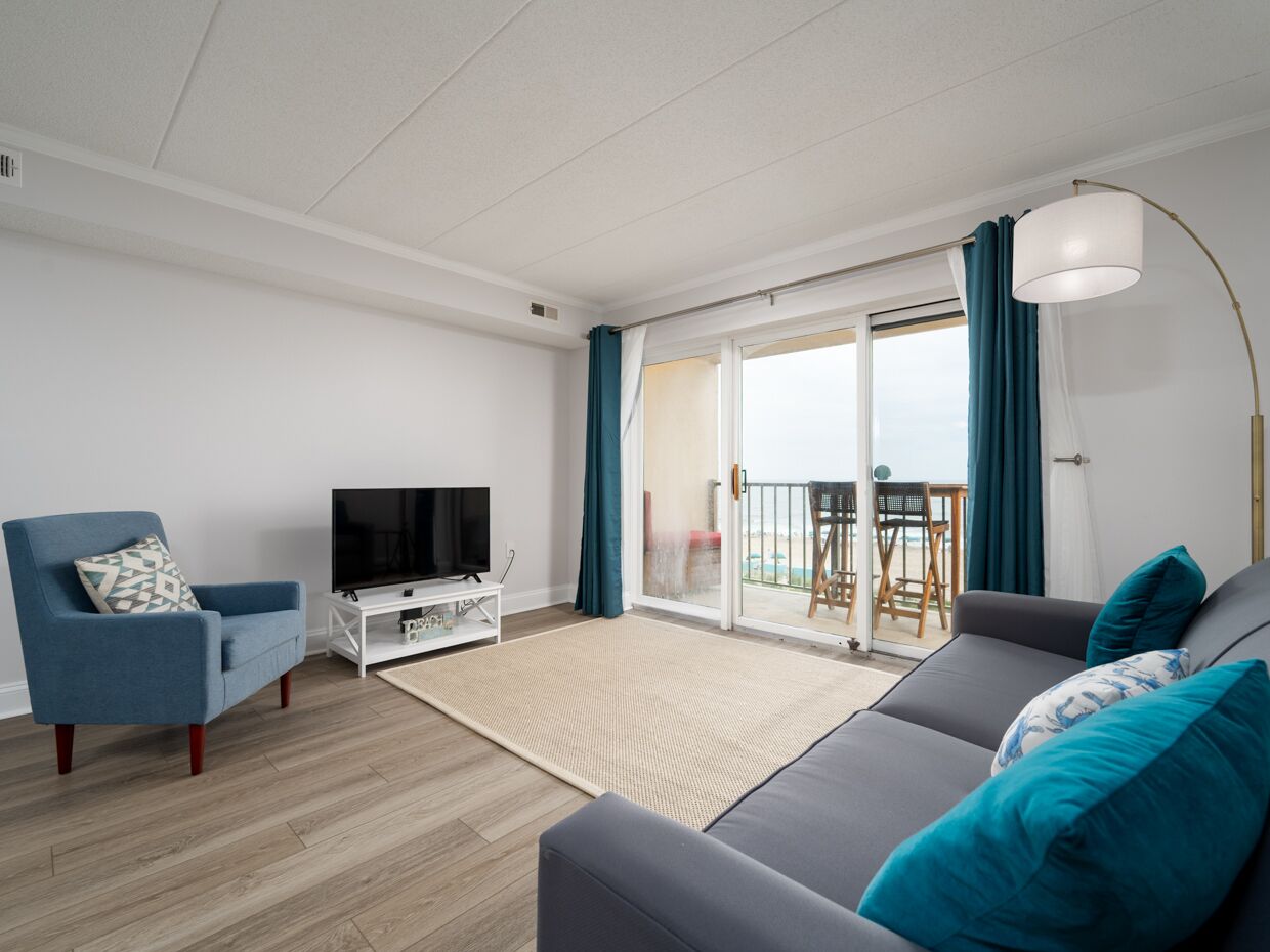 New Listing!  One bedroom oceanfront with a pool!