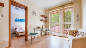 Apartment (18) | Living area | Plasma TV - Apartamenty Sun&Snow Rezydencja Bursztyn (Swinoujscie)