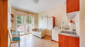 Apartment (18) | Living area | Plasma TV