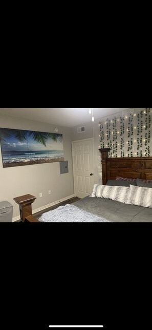 1 bedroom, free WiFi - Peaceful luxurious one bedroom with hot tub (Carlsbad)