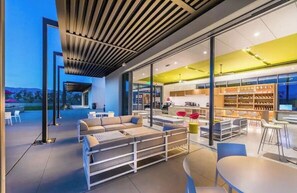 Bar (på overnattingsstedet)