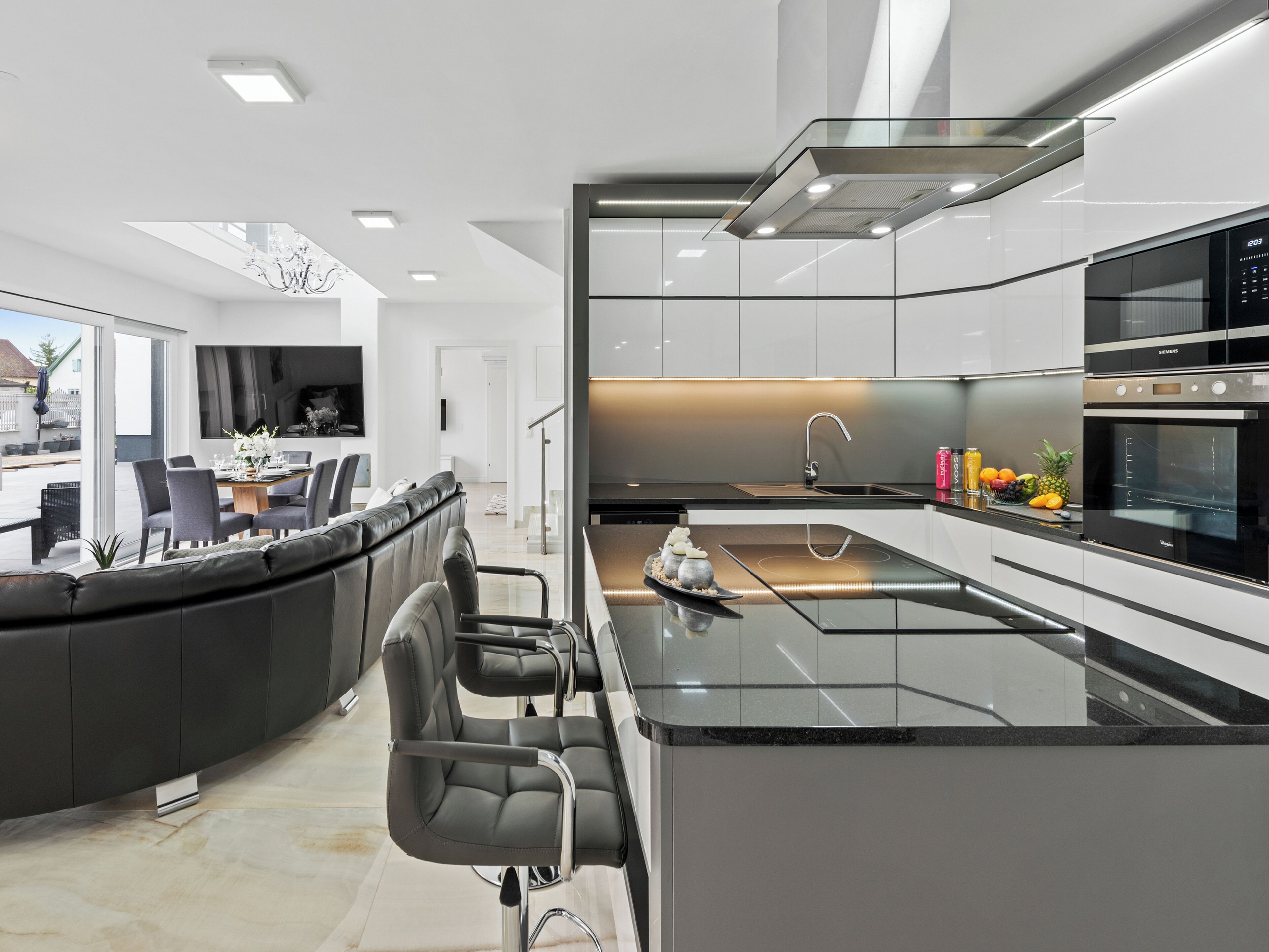 奢華別墅, 4 間臥室, 非吸煙房, 露台 | 私人廚房 | 雪櫃、微波爐、焗爐、洗碗機