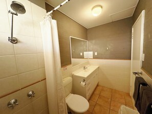 シャワー、タオル