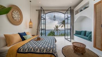 4 habitaciones, decoración personalizada y muebles diferentes