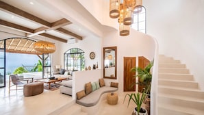 Villa, 4 soverom, røyk, privat basseng | Oppholdsrom
