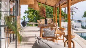 Villa, 4 soverom, røyk, privat basseng | Balkong