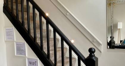 Captivating House in Aberdare Sleeps 6 Near Brecon