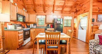 Bean Pot 1 Bedroom Cabin by RedAwning