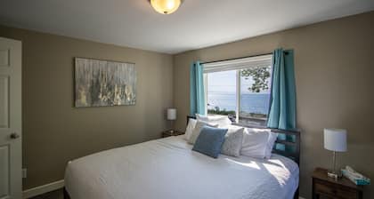 Bayview House, Heirloom Vacations