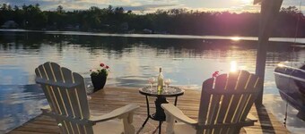 Saratoga County 6 bedroom lake house with indoor pool and hot tub, 2 kitchens