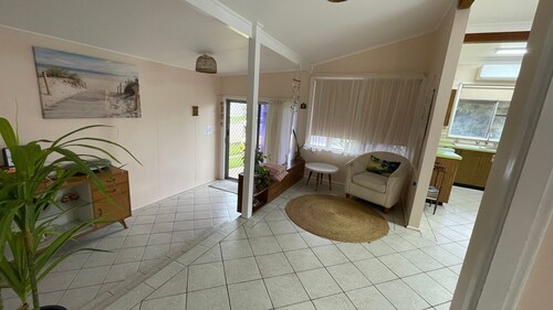 Perfect location close to beach's, town centre and the golf course