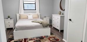 1 chambre, fer et planche à repasser, Wi-Fi gratuit, draps fournis