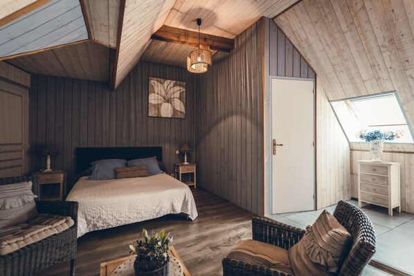 1 chambre, fer et planche à repasser, Wi-Fi, draps fournis