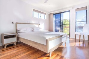 3 bedrooms, iron/ironing board, travel crib, WiFi