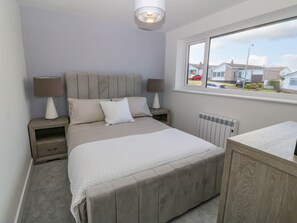 4 bedrooms, individually decorated, individually furnished, free WiFi - Daresfield (Cemaes Bay)