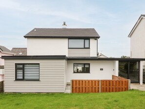 Exterior - Daresfield (Cemaes Bay)