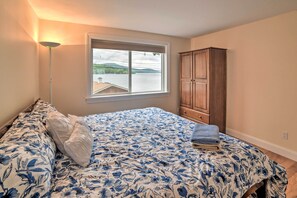 4 habitaciones, escritorio, wifi y ropa de cama 