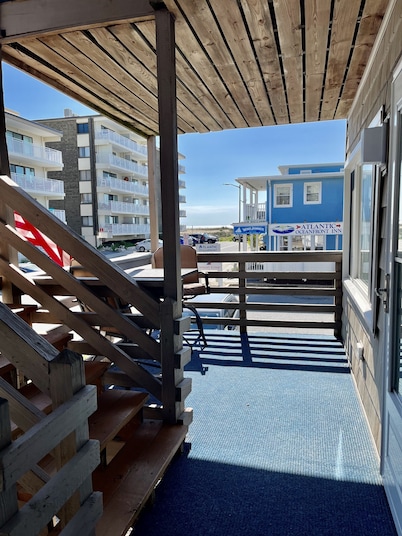 Top Rated 1st Floor Ocean Block Condo Just Steps To The Beach!
