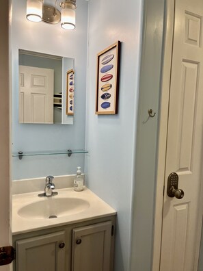 Kombination af bruser/badekar