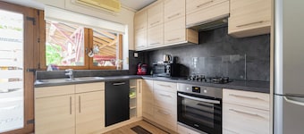10 minutes from Budapest Family apartment