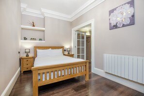 Deluxe-Doppelzimmer | Verdunkelungsvorhänge, Bügeleisen/Bügelbrett, kostenloses WLAN