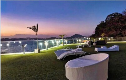 2 BRM Ocean Front Apart Panama Canal & Panama City