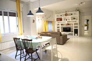 Dining - Casa Cesca (Napoli)