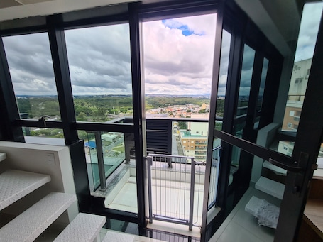 Premier Apartment | Terrace/patio