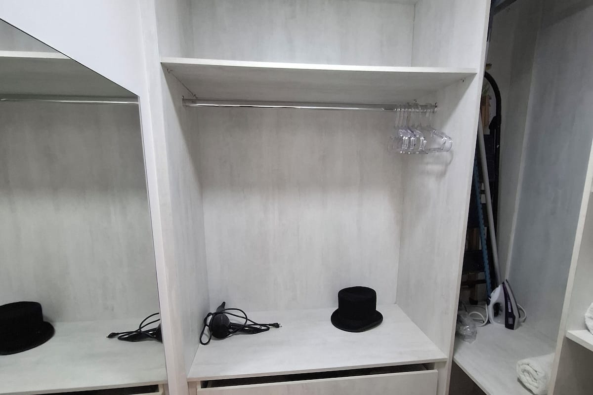 Luxe studio | 1 slaapkamer, luxe beddengoed, een bureau, een laptopwerkplek
