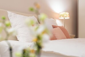 Doppelzimmer, Balkon, Gartenblick