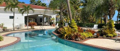 Outdoor pool, a heated pool