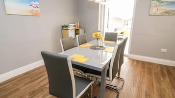 3 chambres, décoration personnalisée, ameublement personnalisé