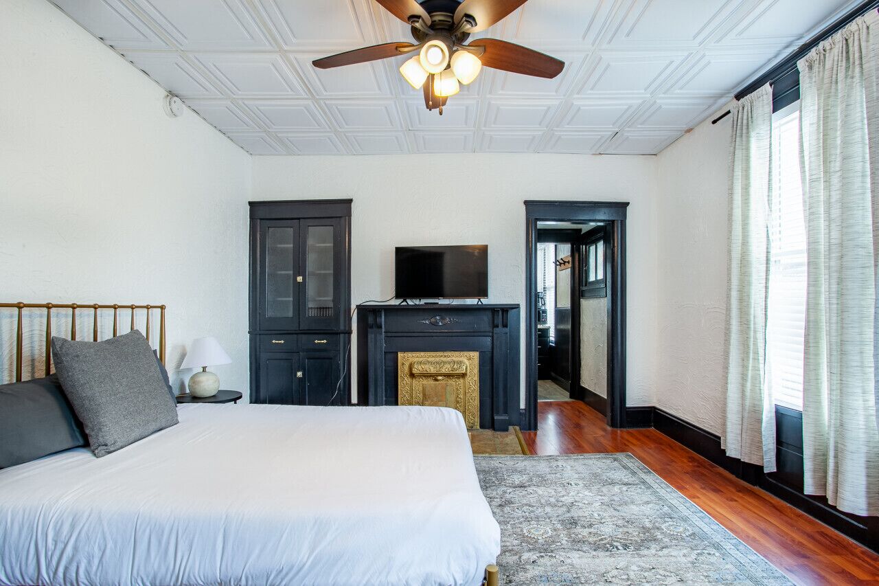 1 bedroom, desk, iron/ironing board, free WiFi