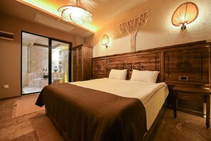 Premium Suite | Frette Italian sheets, premium bedding, down duvets, Select Comfort beds - Louis Cappadocia (Nevsehir)
