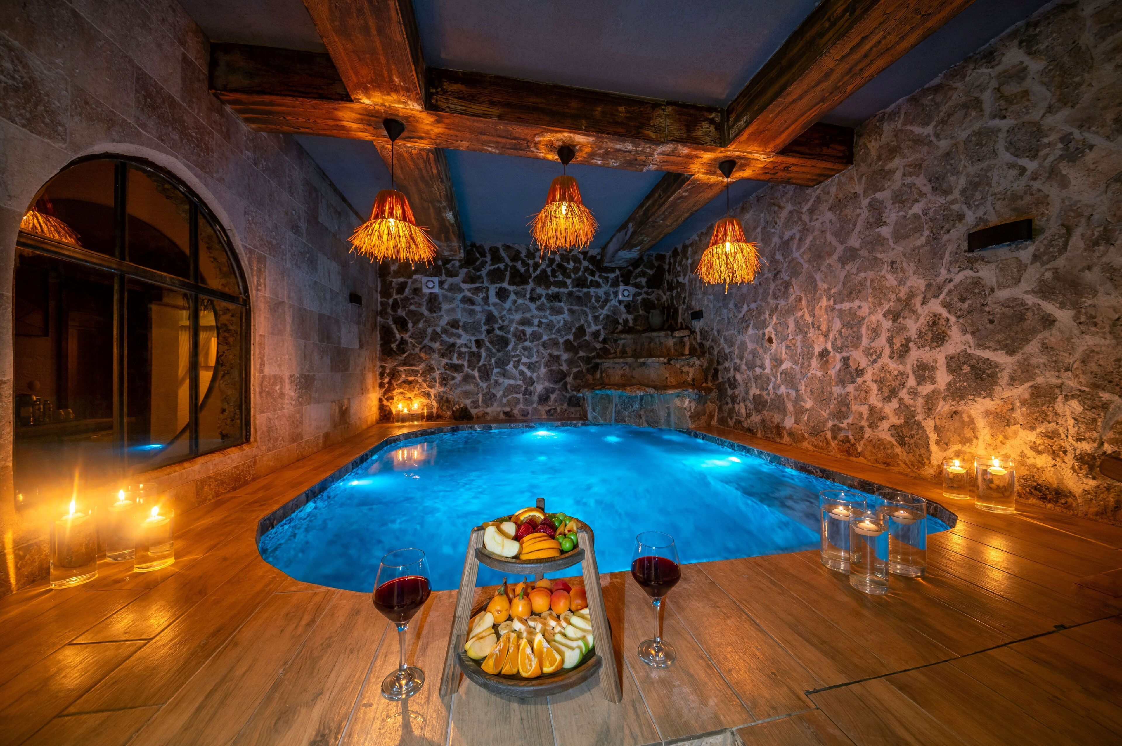 Private pool