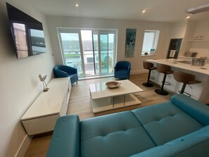 Apartment, 1 King-Bett | Wohnzimmer