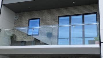 Apartment, 1 King Bed | Exterior