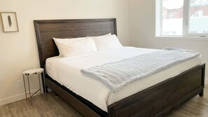 2 chambres, fer et planche à repasser, Wi-Fi gratuit, draps fournis