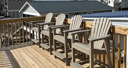 Amazing Two Bedroom Oceanfront Beach House