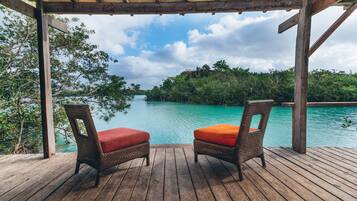 Cabaña Premium | Terraza o patio