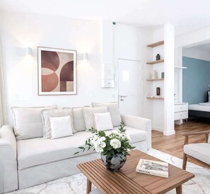 تلفزيون، مكتب