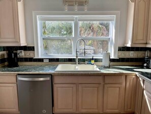 Fridge, microwave, oven, stovetop - Be A Nomad | Jacksonville Beach Townhome | 100 Yards to Shore | 2BR | Sleeps 4 (Jacksonville Beach)