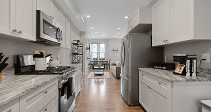 Shaw Chic Oasis: Metro-Accessible 2BR Rowhouse