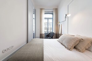 1 quarto, ferros/tábuas de passar roupa, berço de viagem, Wi-Fi