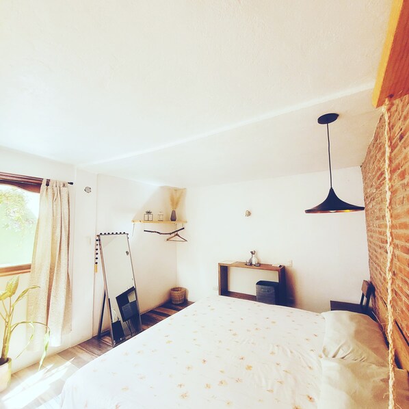 Habitació individual Comfort, 1 dormitori, accessible | Decoració individual, mobiliari individual i wifi gratuïta