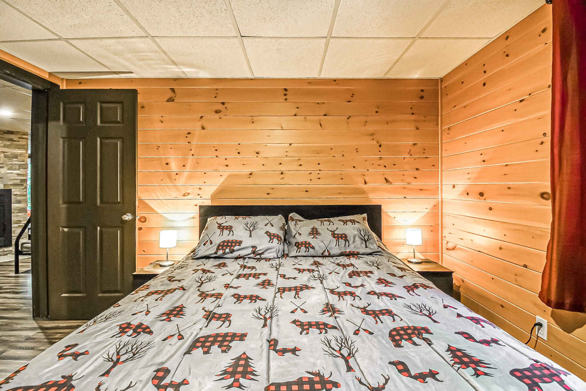 7 bedrooms, iron/ironing board, travel cot, WiFi
