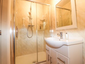 Shower - Ty Uchaf (Rhyl)