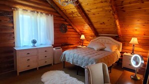 3 bedrooms, bed sheets - "What A View" Cozy Cabin! (IRWIN)